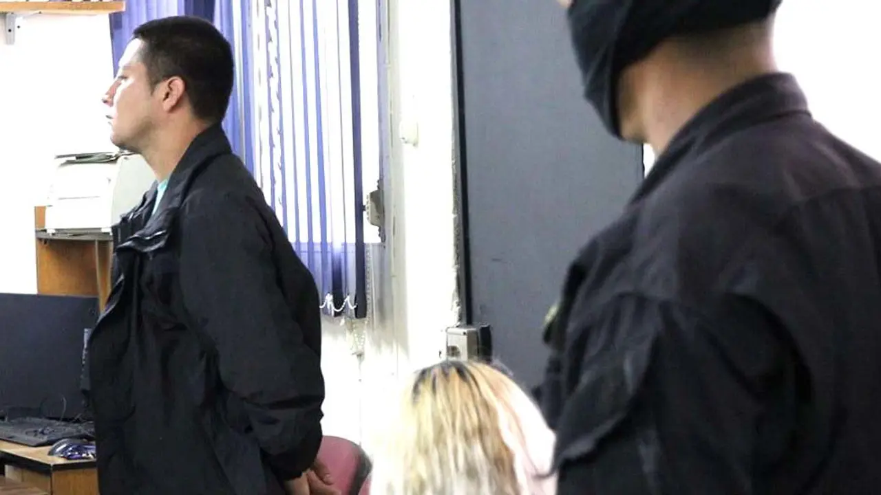 N&eacute;stor Alfonso Mej&iacute;a Coto acusado de matar a la agente Lorena Beatriz Hern&aacute;ndez Quintanilla