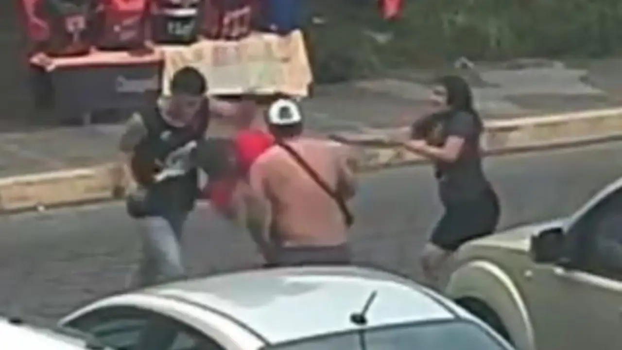 Agresi&oacute;n aficionado del FAS