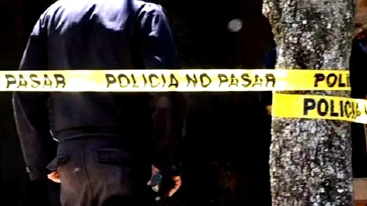 Polic&iacute;a muere en su v&oacute;mito en Cuscatl&aacute;n
