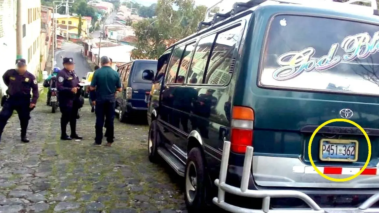 Microb&uacute;s San Vicente sin permisos 2