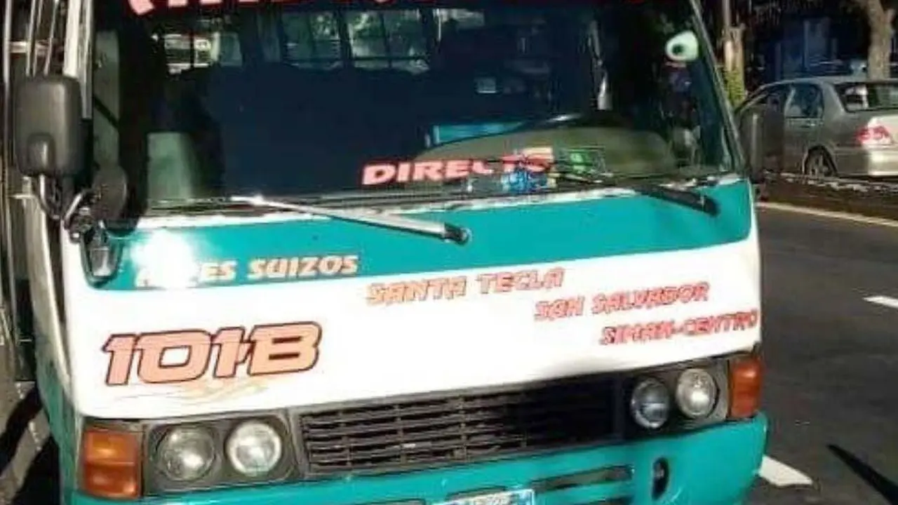 Microbusero de la ruta 101 B