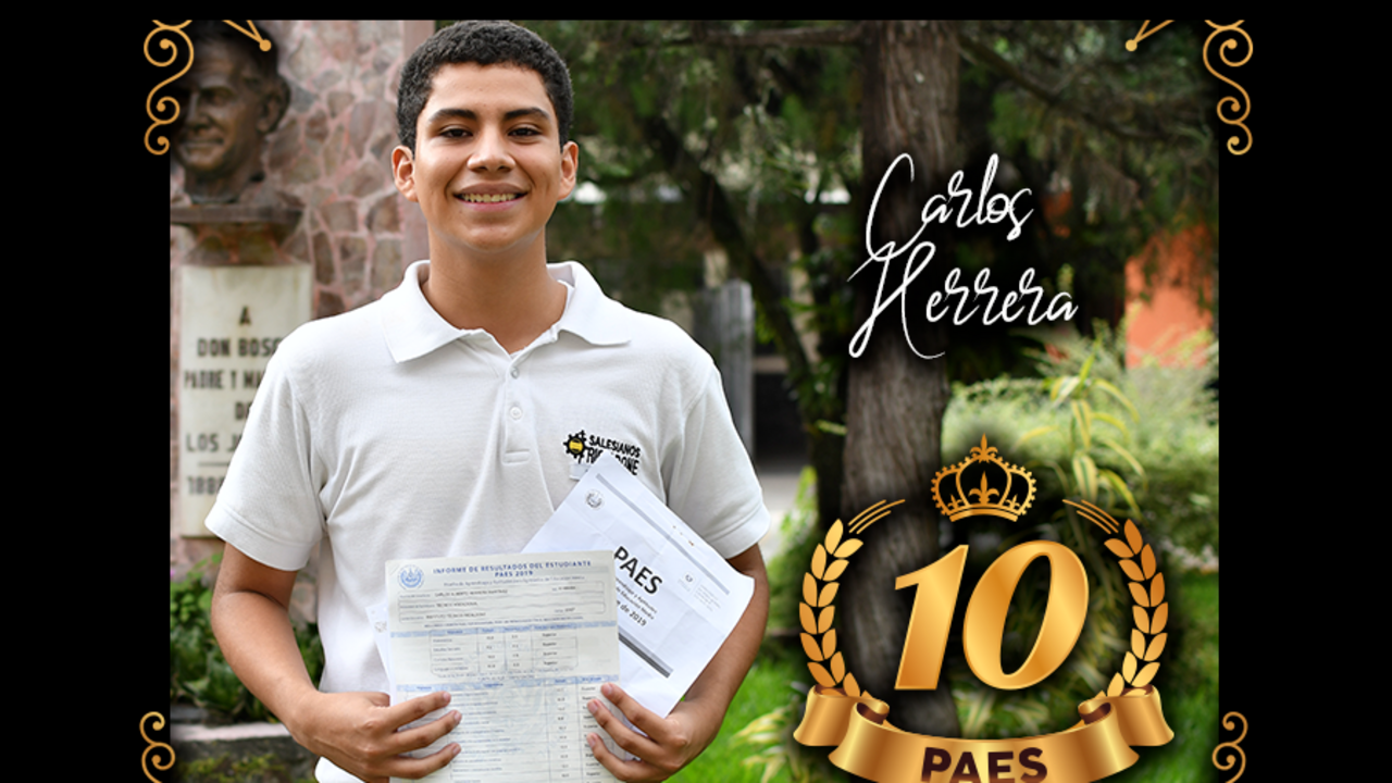 Estudiante que tuvo 10 en la PAES