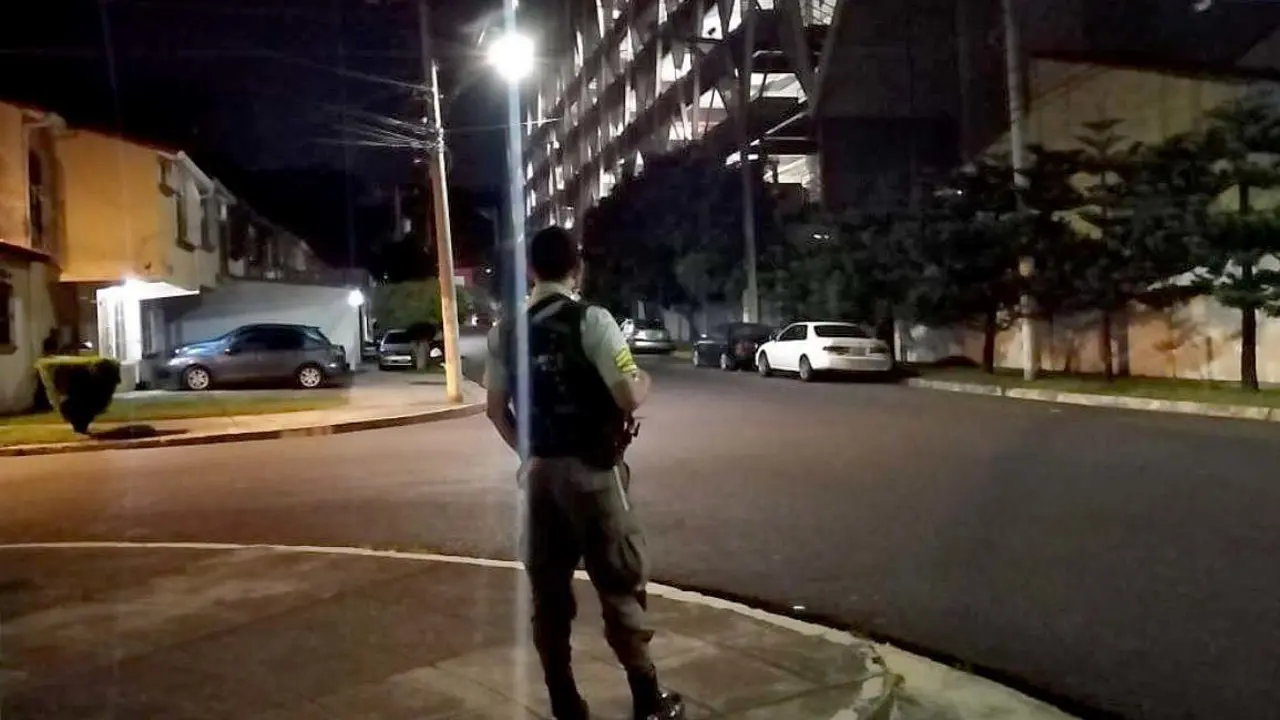 Patrullajes nocturnos en Santa Tecla