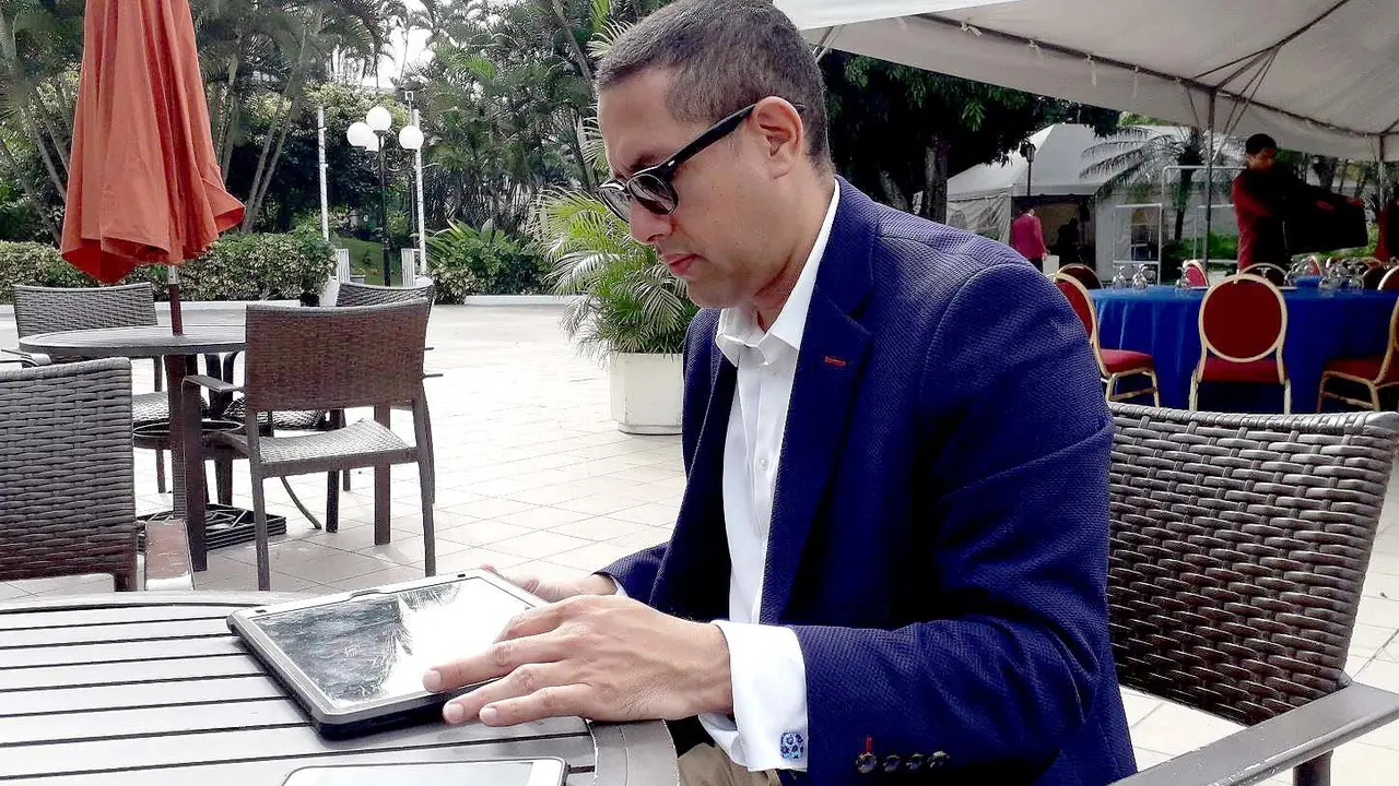 Dr Javier Nieto pediatra infect&oacute;logo paname&ntilde;o