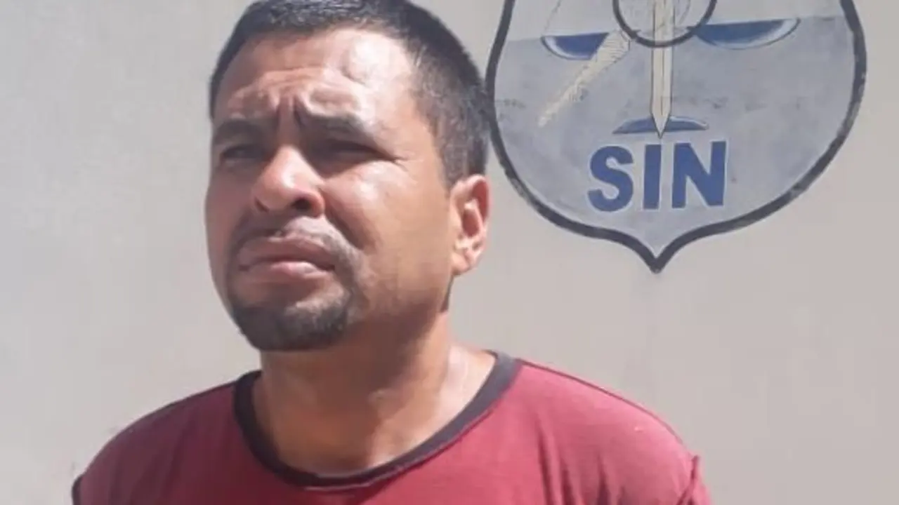 Recolector de extorsi&oacute;n en San Salvador