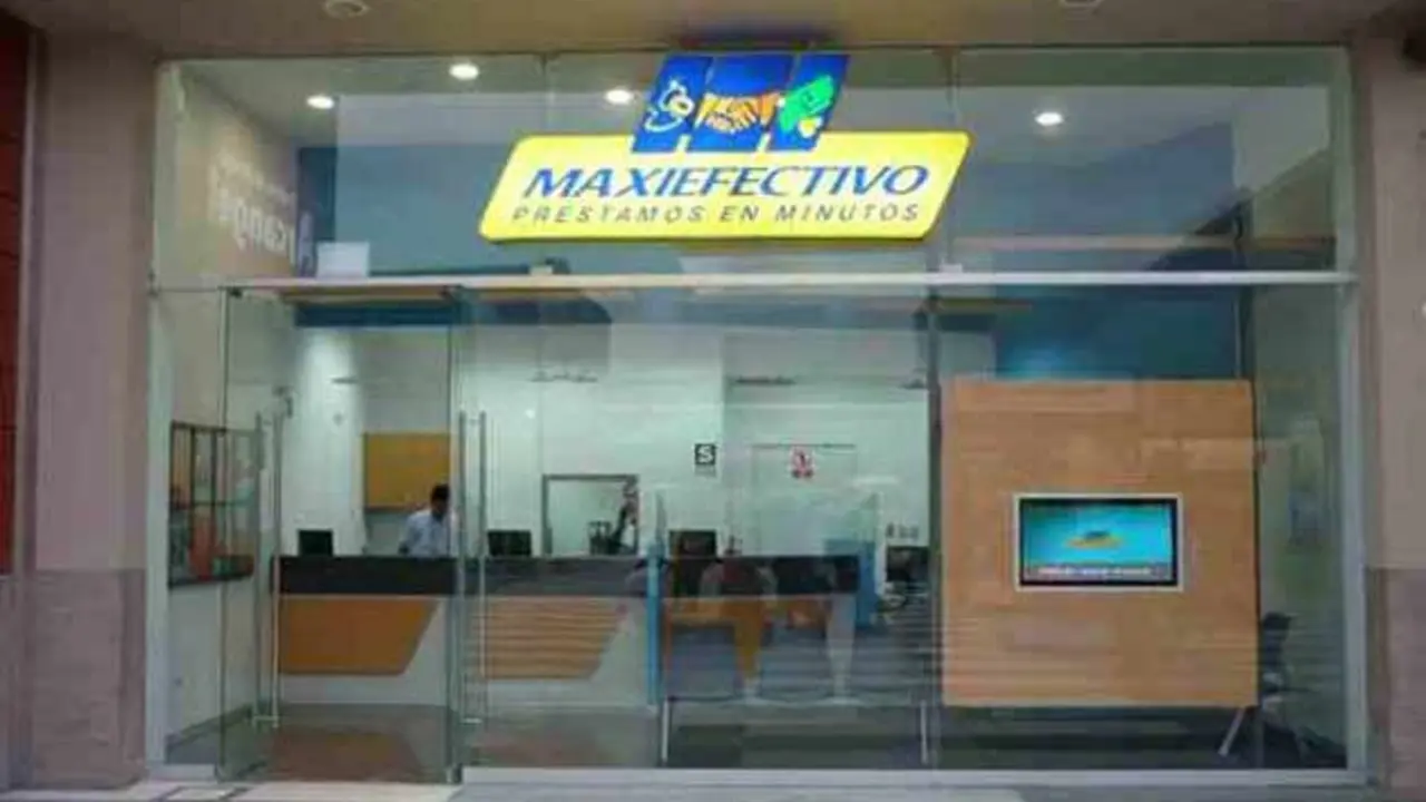 Fachada de Maxiefectivo