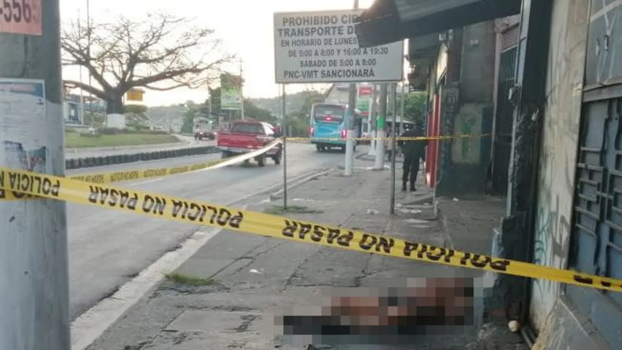 Ebrio en la exterminal