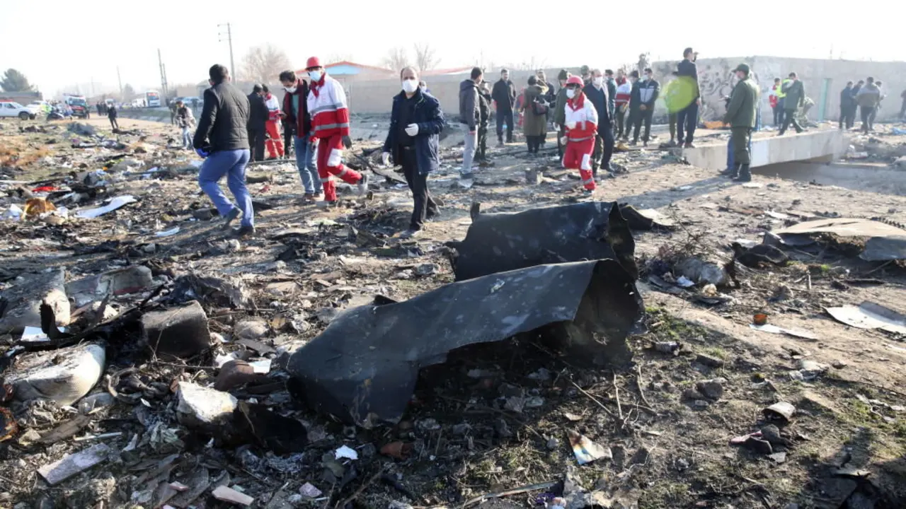 Avi&oacute;n ca&iacute;do en Ir&aacute;n