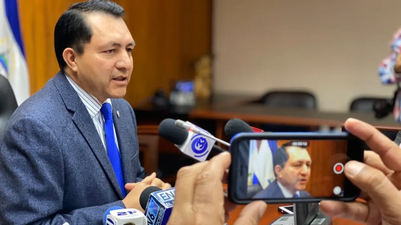 Mario Ponce, presidente de la Asamblea