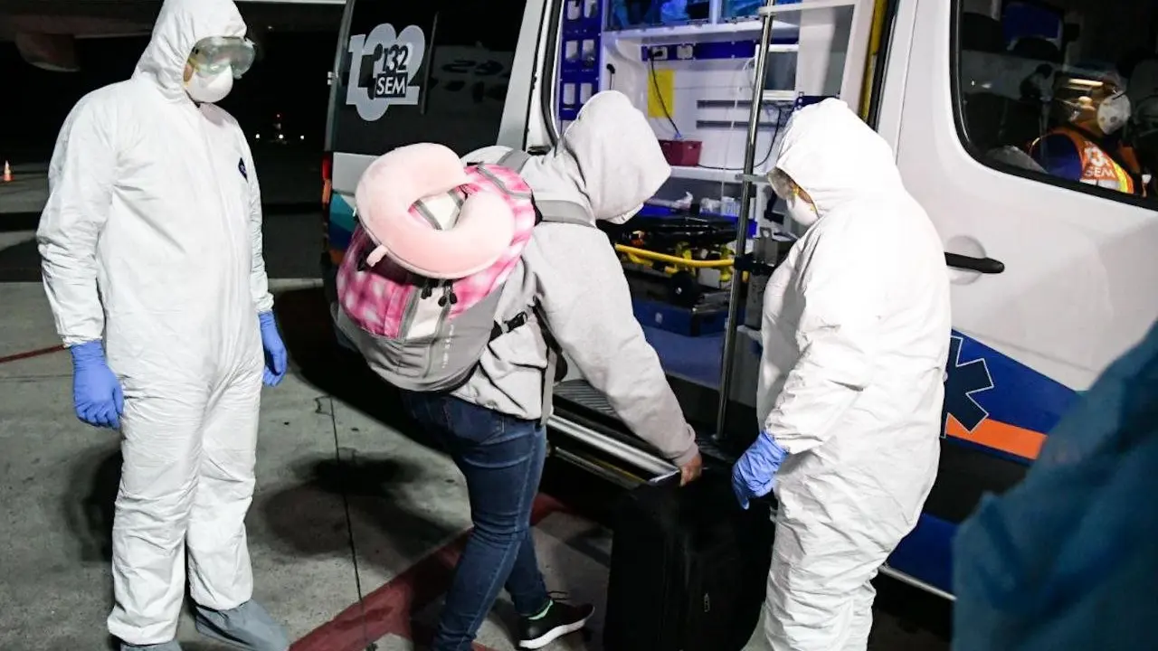 Salvadore&ntilde;as de China