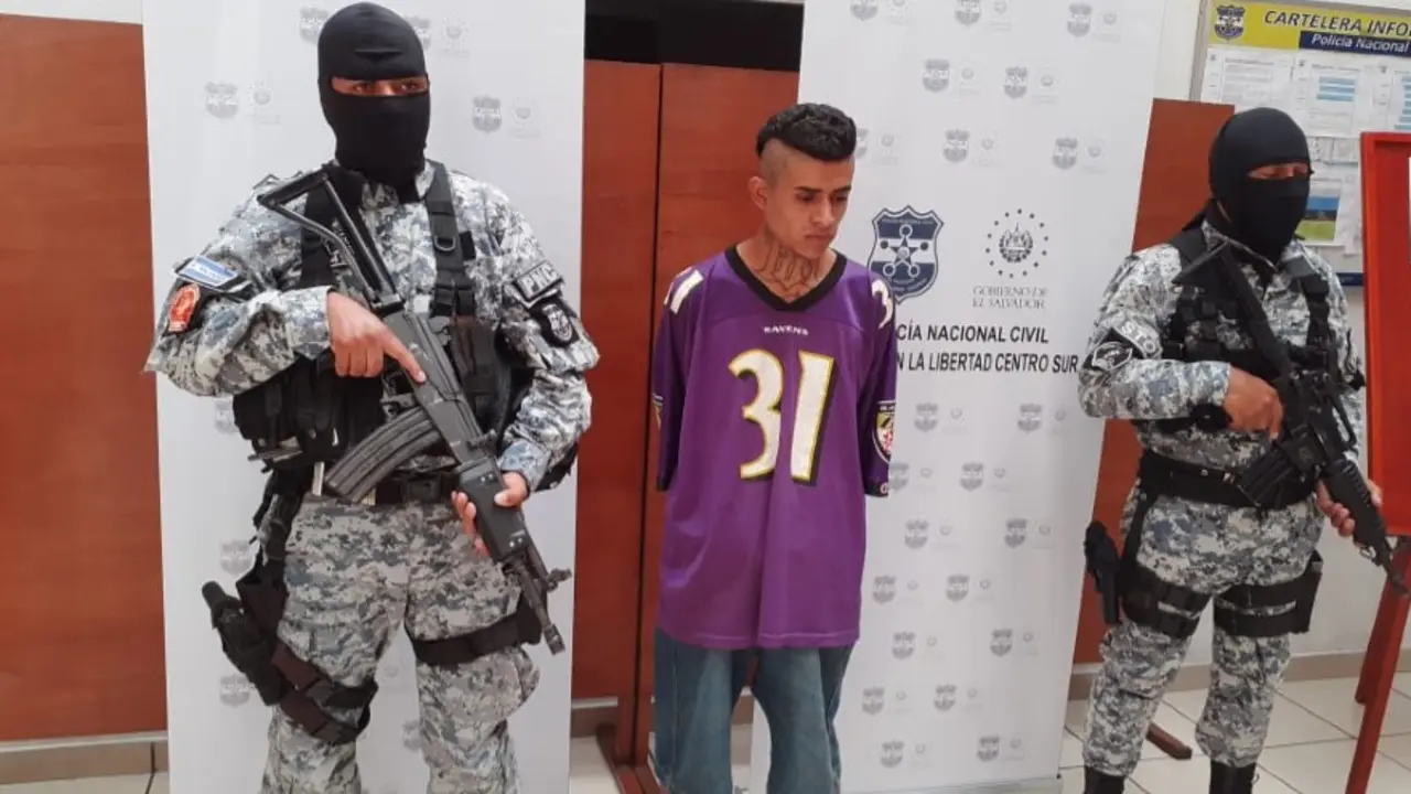 Atentado a Huiz&uacute;car