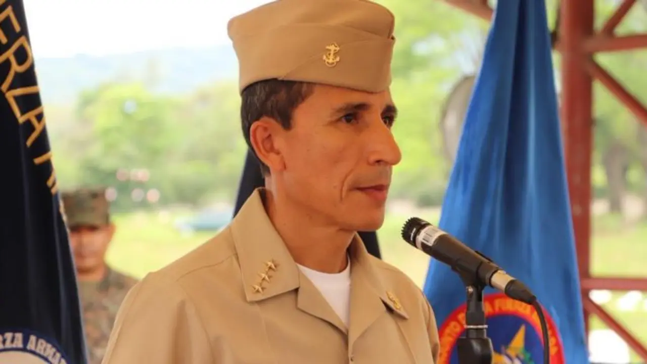 Ministro Rene Francis Merino