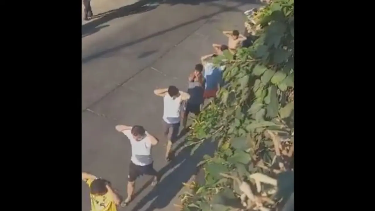 No debo de andar en la calle