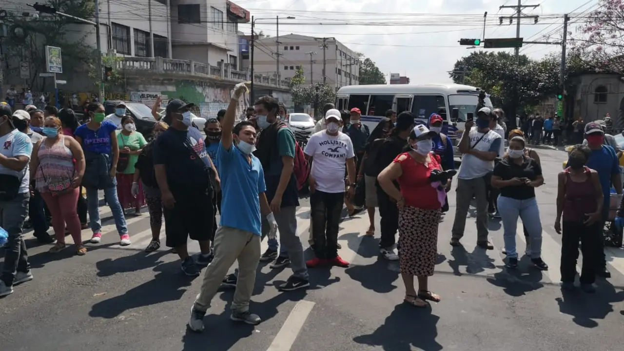 Vendedores en la calle