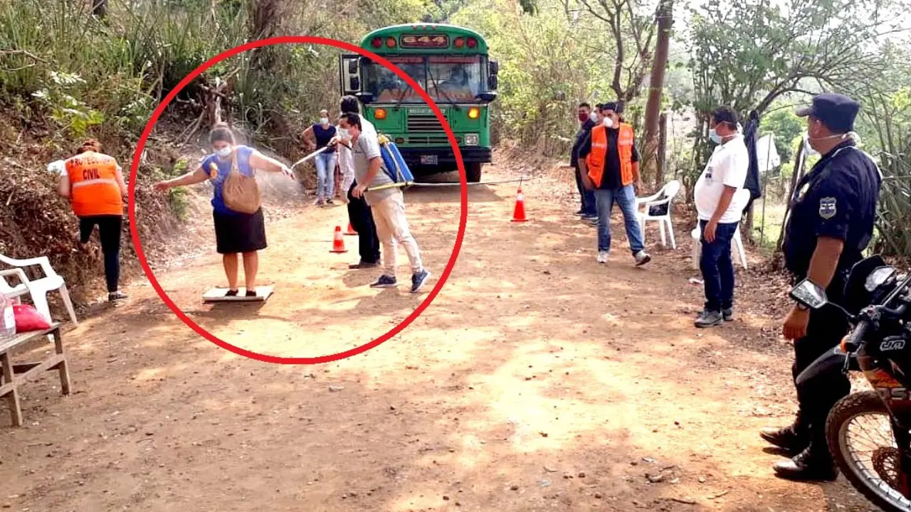 Desinfectados por Protecci&oacute;n Civil 03