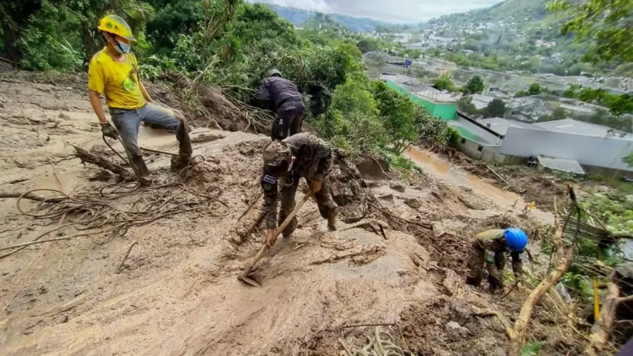 Derrumbe en Santo Tom&aacute;s