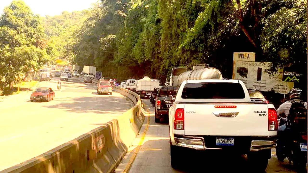 Carretera Los Chorros