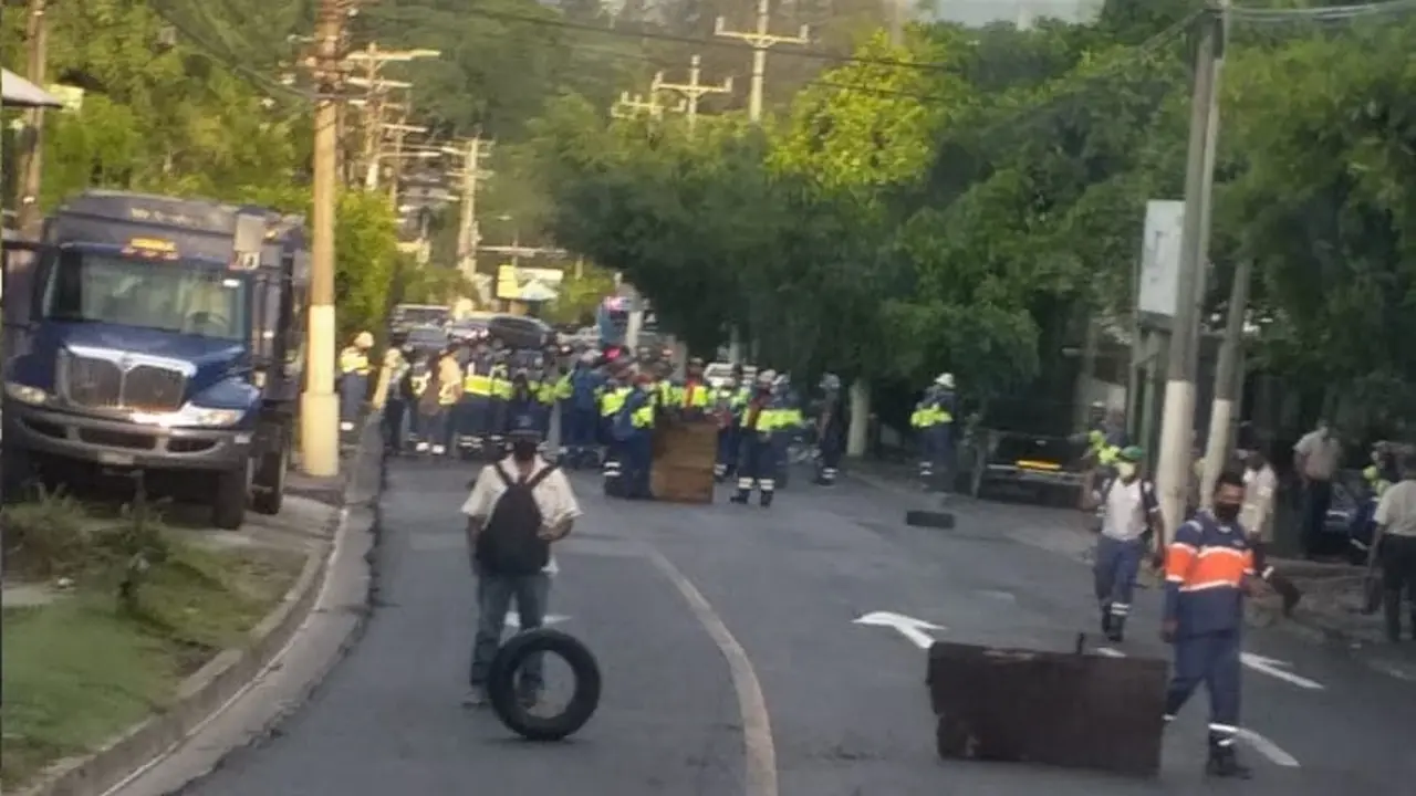 Protesta de empleados de San Salvador