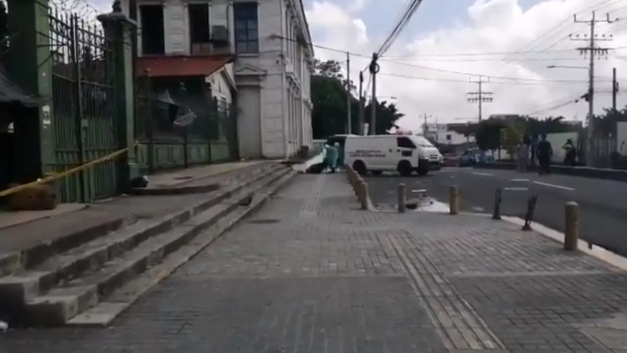 Muerto frente al Rosales