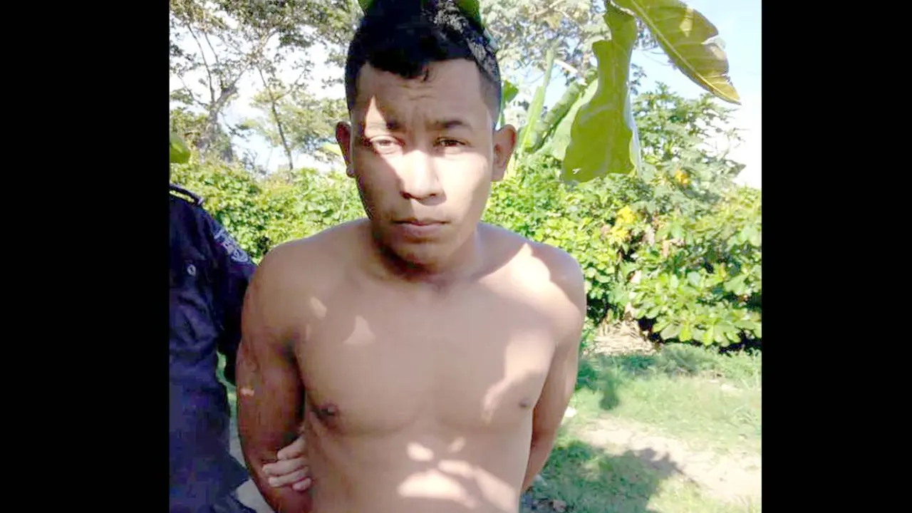 Pr&oacute;fugo detenido en Santiago de Mar&iacute;a Foto tomada de la PNC 3