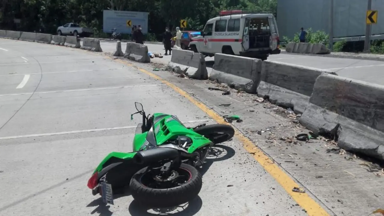 Motociclista muerto en carretera al Papaturro