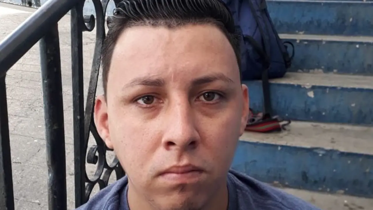 Tramitando solvencia policial