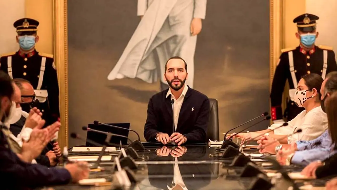 Presidente Bukele en candena nacional Foto tomada de Casa Presidencial