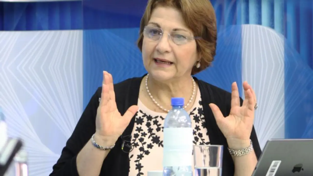 Ministra de Educaci&oacute;n Carla