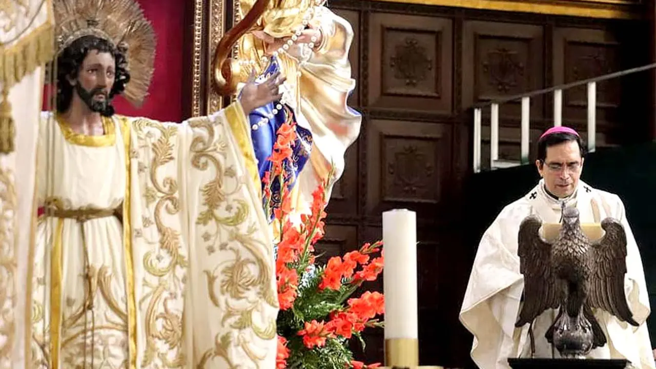 Misa Arzobispo de San Salvador Monse&ntilde;or Jos&eacute; Luis Escobar Alas Foto tomada del Arzobispado