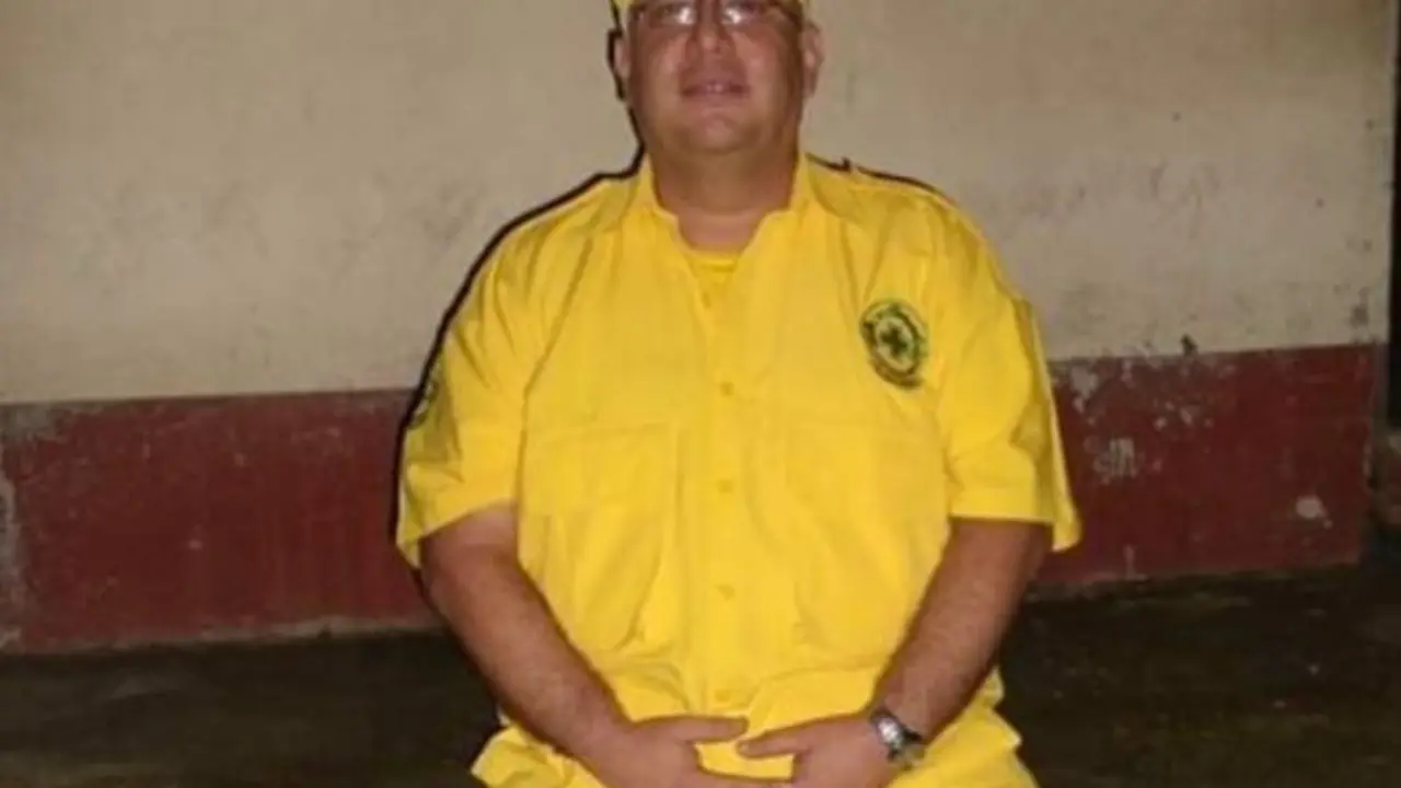 Doctor y voluntario de Comandos