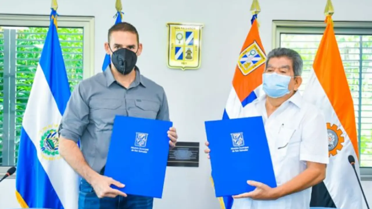 Alcald&iacute;a y Salesianos