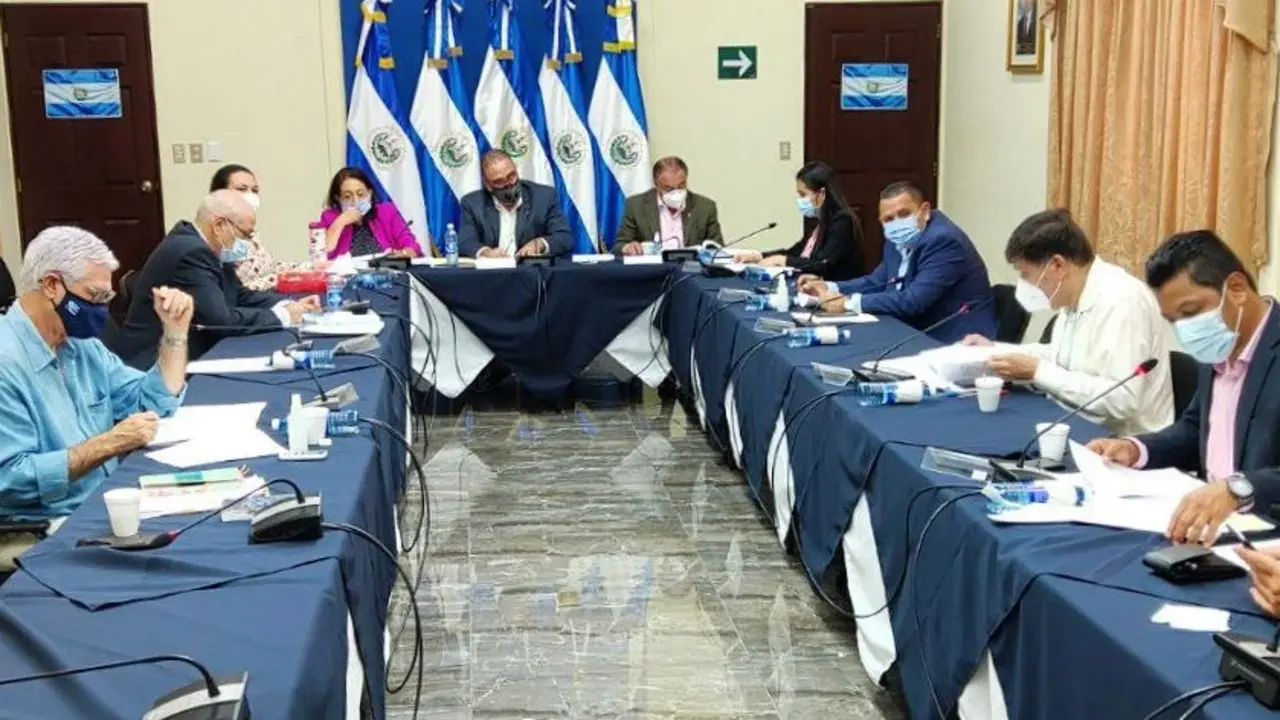 comisi&oacute;n pensiones