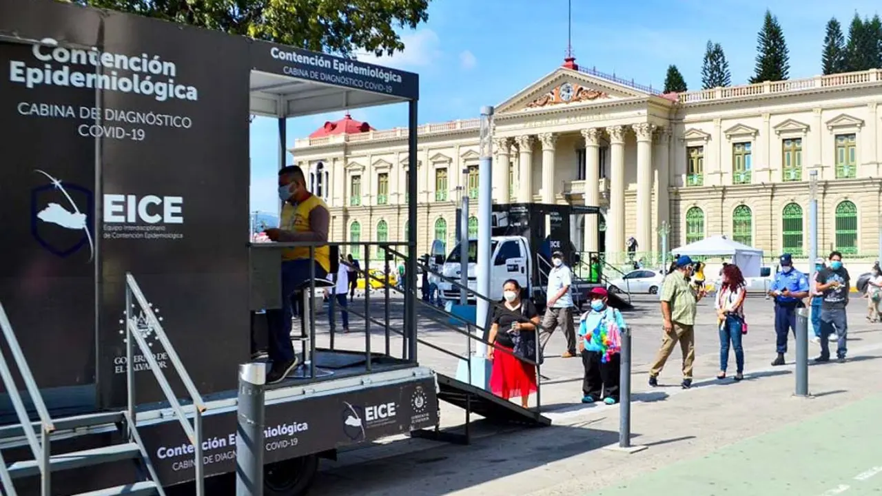 Realizan pruebas de Covid en la capital Foto tomada de la Secretar&iacute;a de Prensa de la Presidencia 2