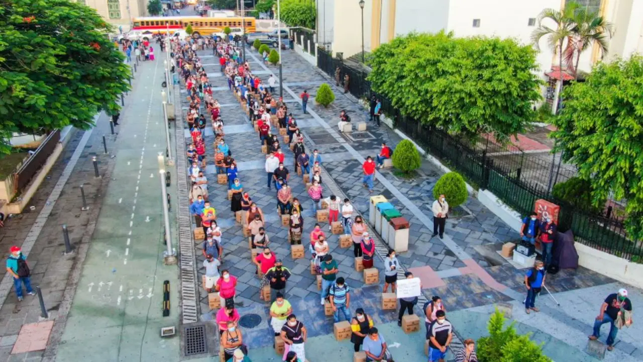 Paquetes a vendedores del Centro Hist&oacute;rico