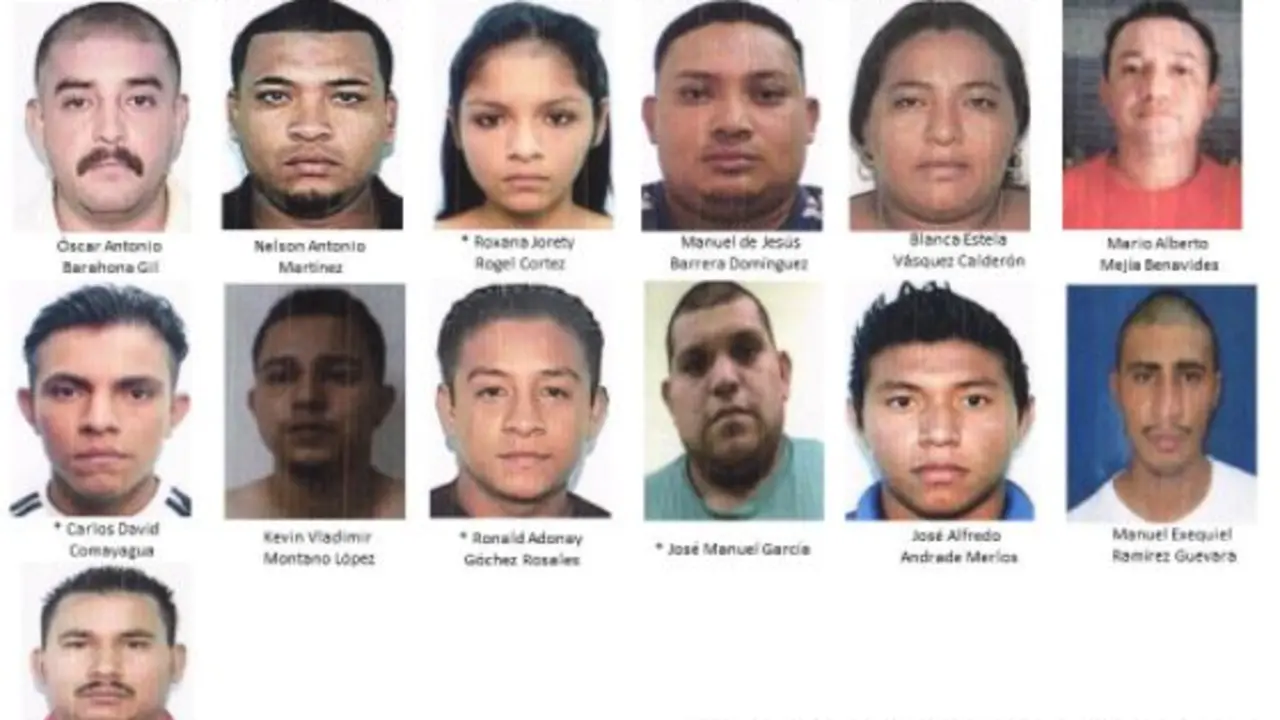 Empleados de alcald&iacute;a de Zacate