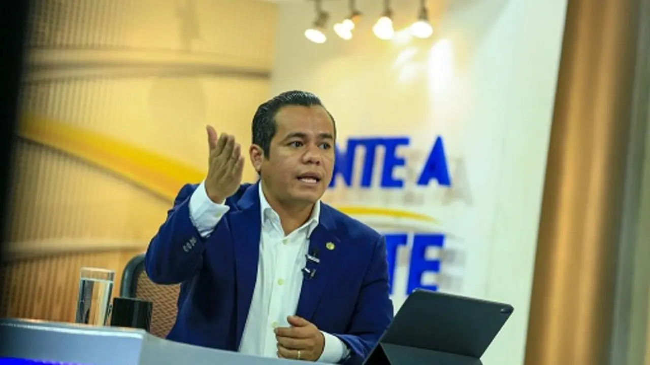 Alejandro Zelaya en Frente a Frente