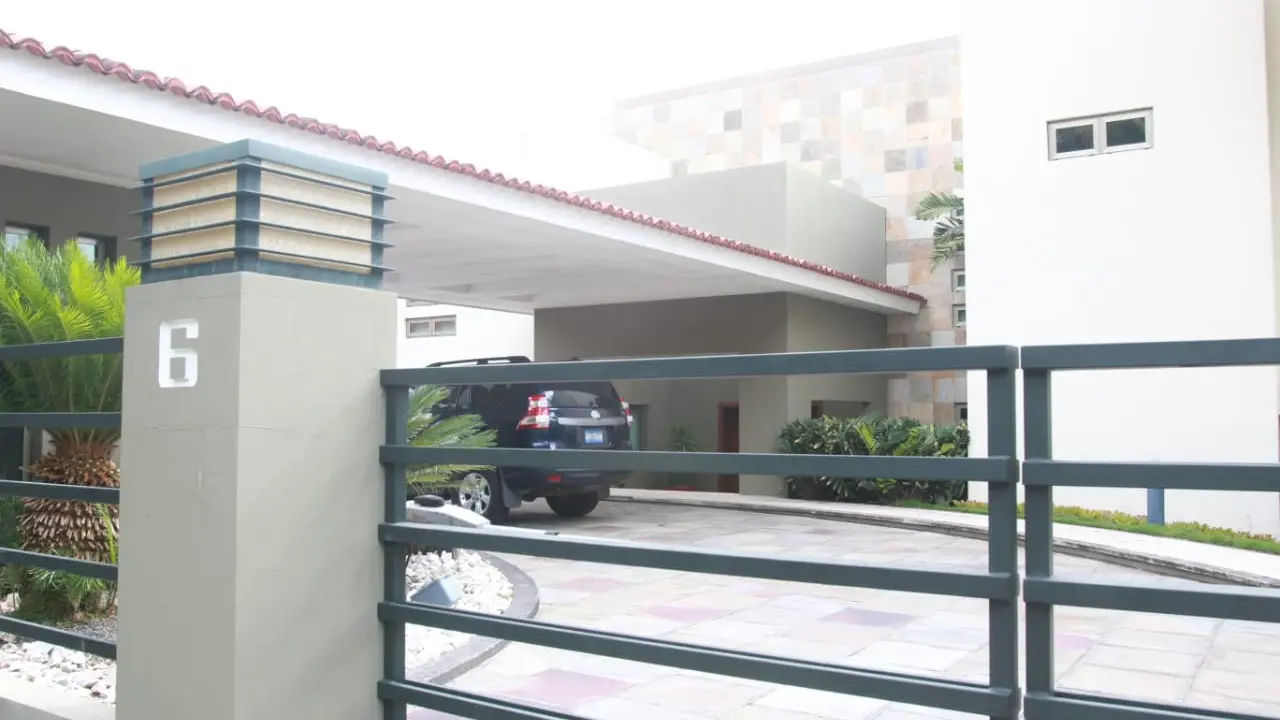 Ren&eacute; Figueroa 3