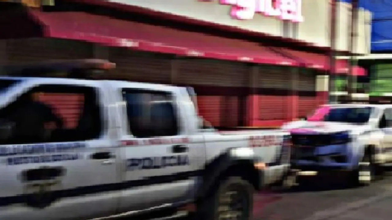 Roban tienda Digicel