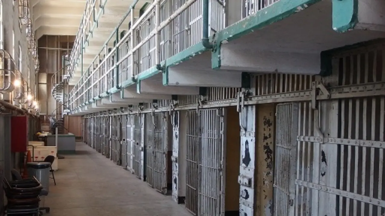 C&aacute;rcel pixabay