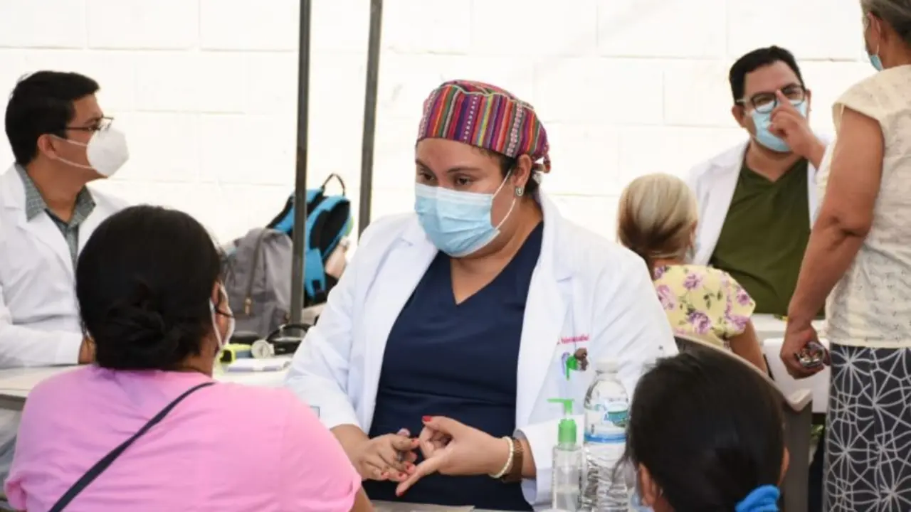 Jornada m&eacute;dica en comunidad Iberia