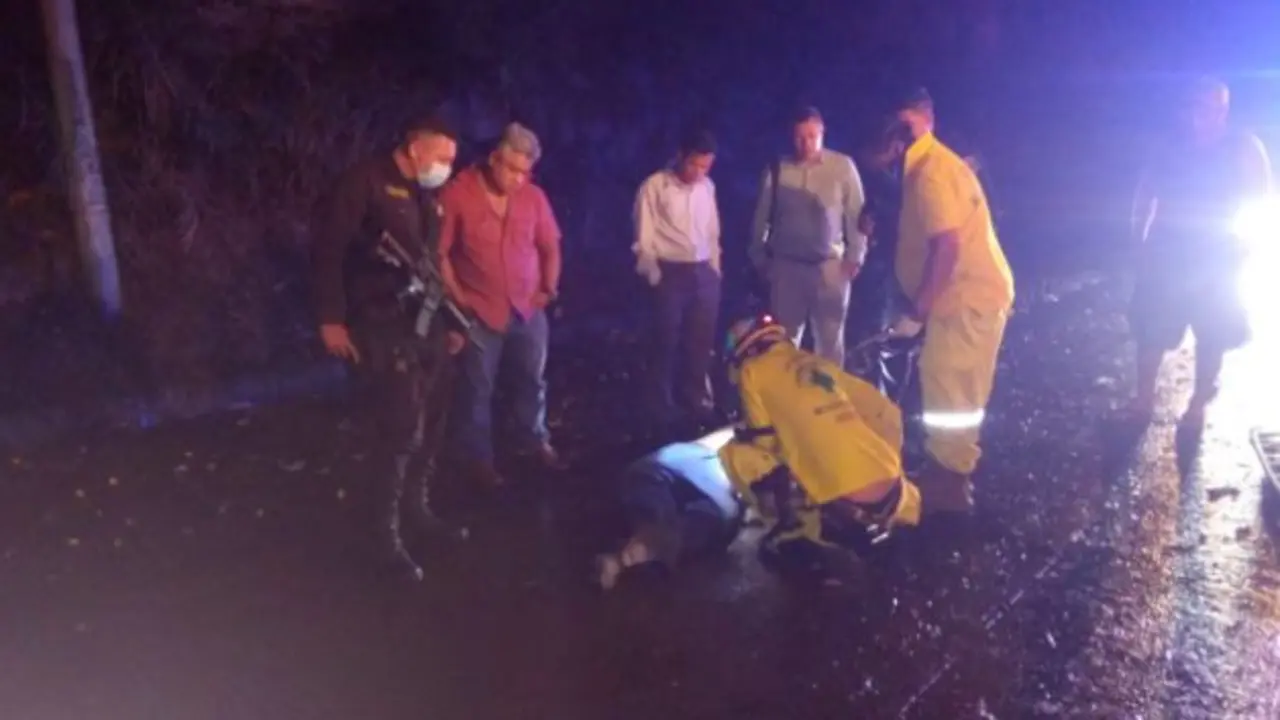 Motociclista arrollado en la Troncal