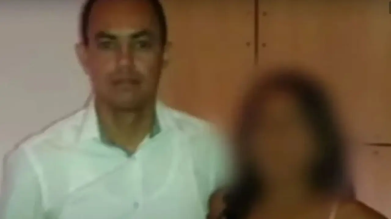 Mujer abandona a esposo e hijos