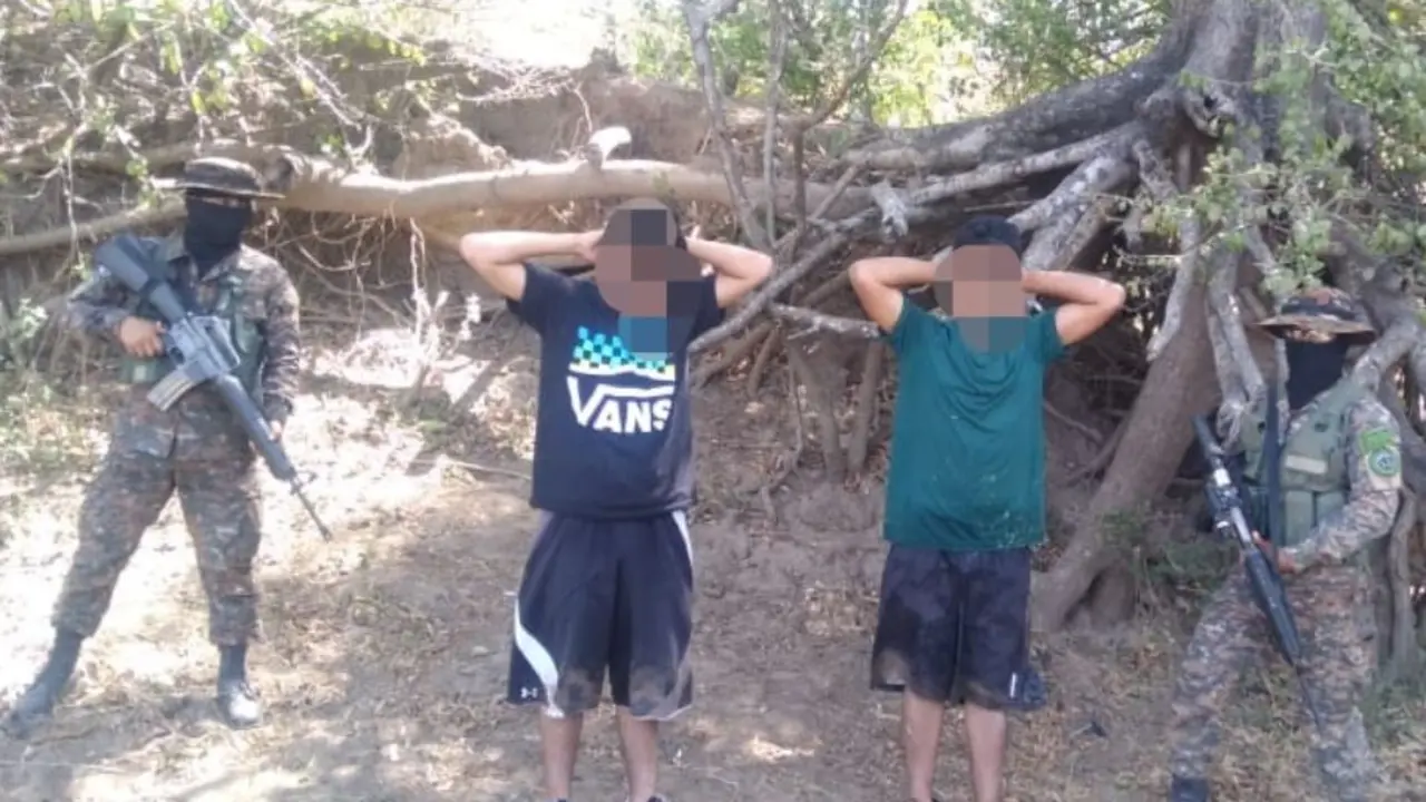 Dos menores en Las Chinamas