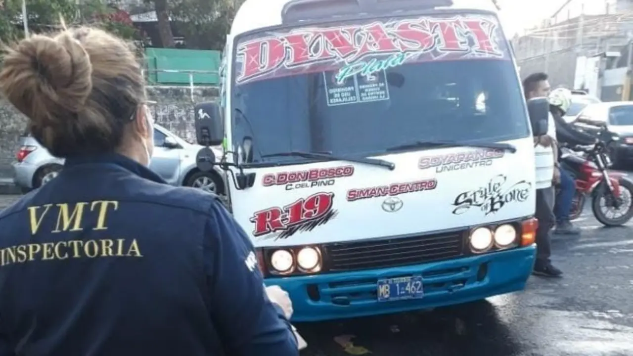 Microbusero de la 19