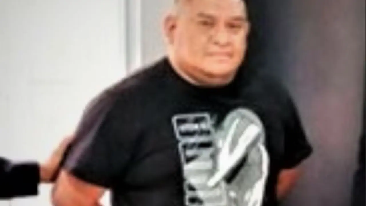 Coyote con 11 ilegales