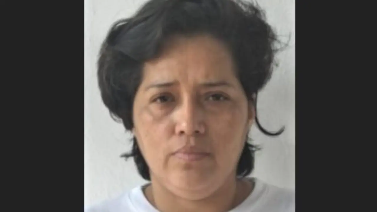 Acusada de estafa por $17,000 en caja de cr&eacute;dito