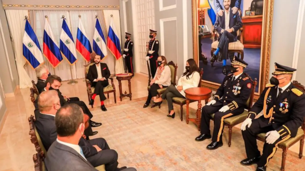 Cinco nuevos embajadores