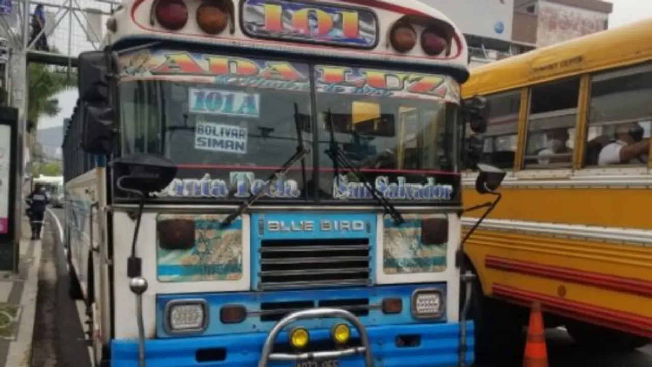 Sancionan a busero de la 101-A