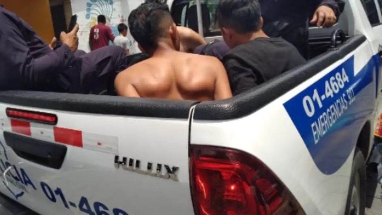 Tres capturados en La Tiendona