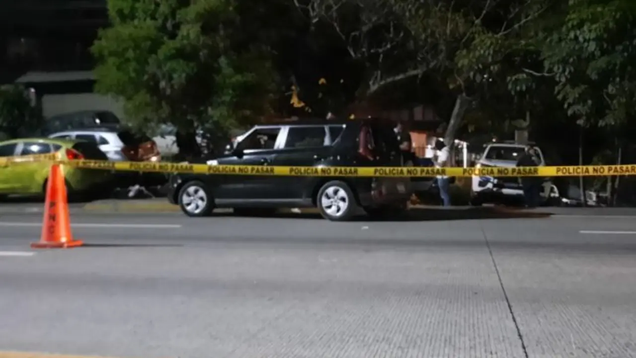 Frente a delegaci&oacute;n San Marcos